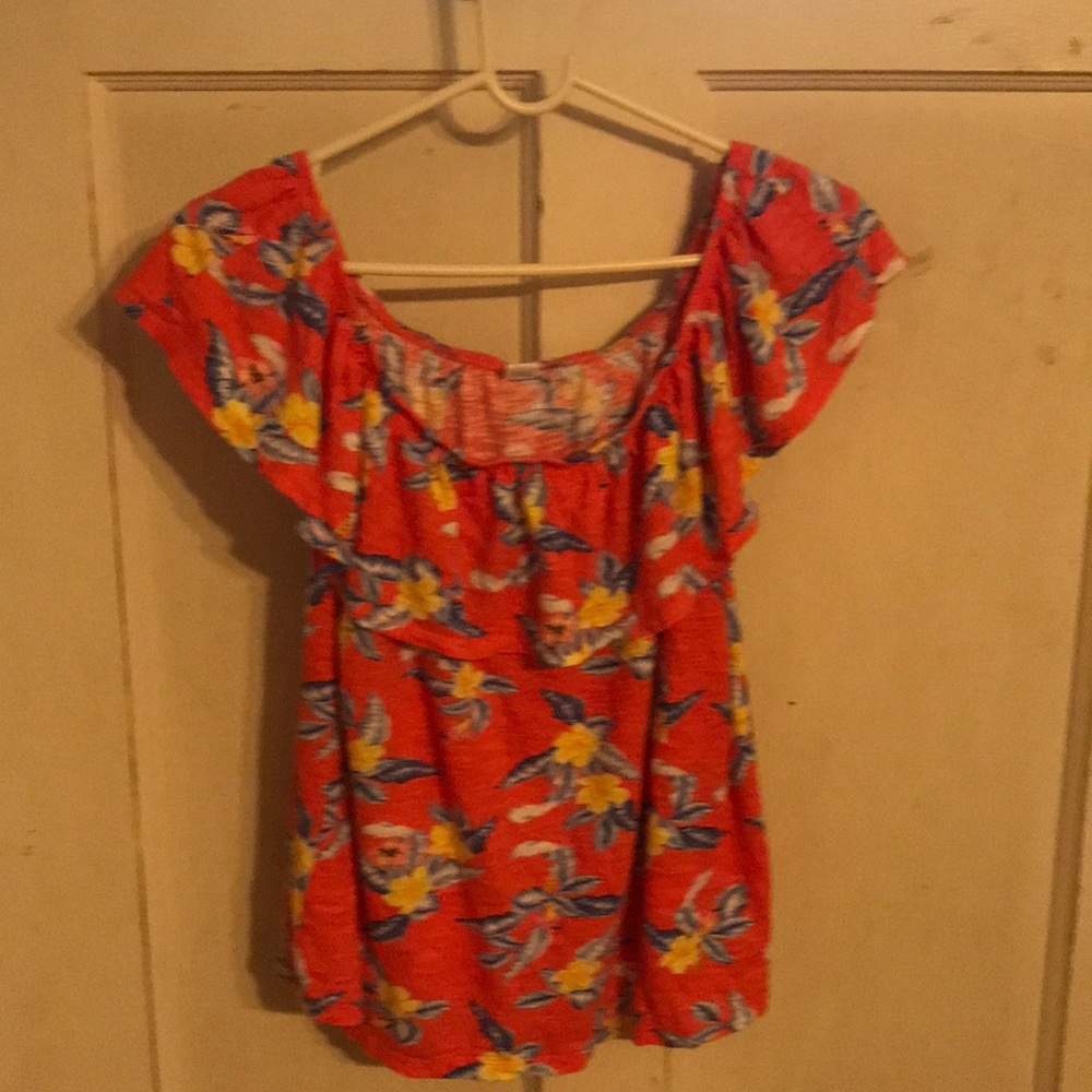 Shirt - Picture 2 of 3